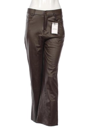 Γυναικείο παντελόνι NEW COLLECTION, Μέγεθος M, Χρώμα Καφέ, Τιμή 32,00 €, #137627460