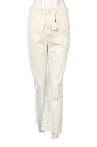 Pantaloni de femei Top Secret, Mărime M, Culoare Ecru, Preț 76,87 Lei, #137632698