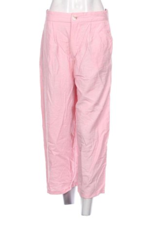 Γυναικείο παντελόνι Stradivarius, Μέγεθος M, Χρώμα Ρόζ , Τιμή 13,46 €, #137636174