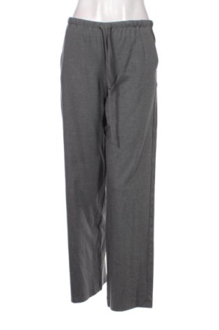 Pantaloni de femei Pull&Bear, Mărime S, Culoare Gri, Preț 52,49 Lei, #137649972