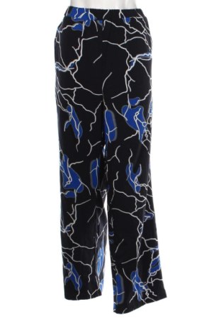 Pantaloni de femei SHEIN, Mărime L, Culoare Multicolor, Preț 47,17 Lei, #137592742