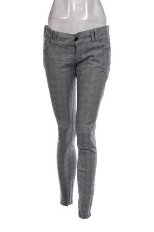 Damenhose Stradivarius, Größe L, Farbe Mehrfarbig, Preis 8,00 €, #137599607