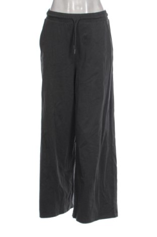 Pantaloni de femei Zara, Mărime M, Culoare Negru, Preț 85,55 Lei, #137635398