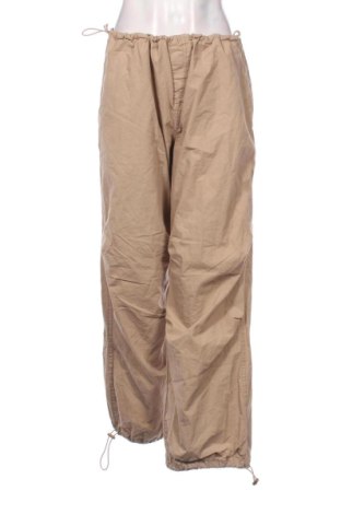 Pantaloni de femei Stradivarius, Mărime XL, Culoare Bej, Preț 52,49 Lei, #137648899