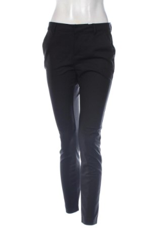 Damskie spodnie Vero Moda, Rozmiar M, Kolor Czarny, Cena 31,45 zł, #137653172