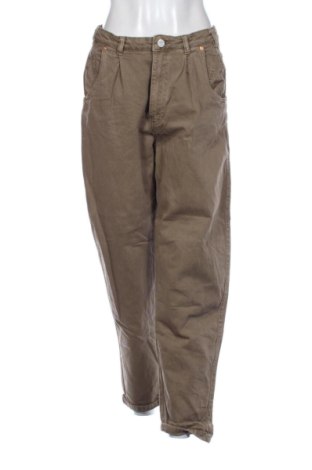 Дамски панталон Bershka, Размер M, Цвят Кафяв, Цена 9,34 €, #137654636