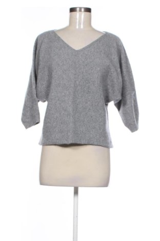 Damenpullover United Colors Of Benetton, Größe M, Farbe Grau, Preis € 15,00, #137648687