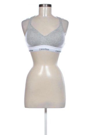 Top sport de damă. Calvin Klein, Mărime L, Culoare Gri, Preț 150,00 Lei, #137639077