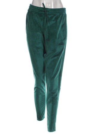 Pantaloni trening de femei Adidas, Mărime M, Culoare Verde, Preț 149,00 Lei, #137633684