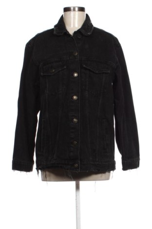 Dámská bunda  Bershka, Velikost M, Barva Černá, Cena  364,00 Kč, #137635488