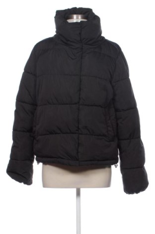 Дамско яке Stradivarius, Размер M, Цвят Черен, Цена 26,86 €, #137643718