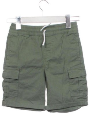 Kinder Shorts Primark, Größe 6-7y/ 122-128 cm, Farbe Grün, Preis € 6,00, #137630712