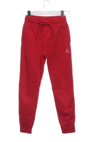 Dětské tepláky Air Jordan Nike, Velikost 6-7y/ 122-128 cm, Barva Červená, Cena  582,00 Kč, #137638451