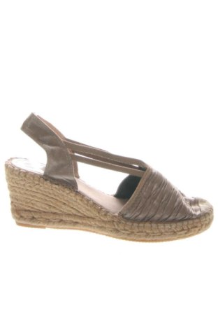 Espadrile Vidorreta, Mărime 39, Culoare Bej, Preț 197,14 Lei, #137614923