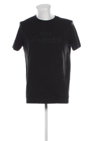 Męski T-shirt Admiral, Rozmiar L, Kolor Czarny, Cena 42,34 zł, #137594325