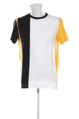 Pánske tričko  Bershka, Veľkosť M, Farba Viacfarebná, Cena  16,00 €, #137620790