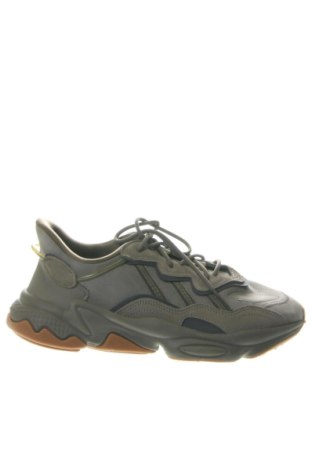 Încălțăminte bărbătească Adidas Originals, Mărime 43, Culoare Gri, Preț 569,99 Lei, #137631411