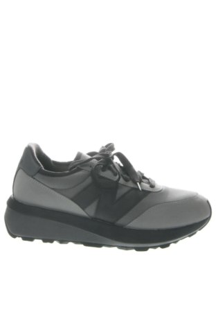 Мъжки обувки New Balance, Размер 42, Цвят Сив, Цена 85,89 €, #137625256