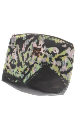 Νεσεσέρ Ted Baker, Χρώμα Πολύχρωμο, Τιμή 21,50 €, #137608582