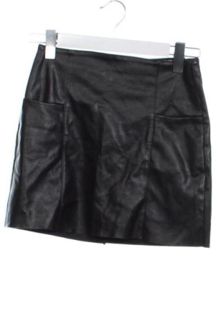 Sukňa Pull&Bear, Veľkosť XS, Farba Čierna, Cena  7,05 €, #137627866