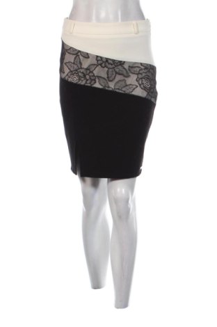Fustă Rinascimento, Mărime S, Culoare Multicolor, Preț 78,74 Lei, #137633548