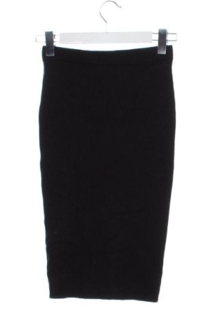 Пола H&M, Размер XS, Цвят Черен, Цена 8,00 €, #137603969