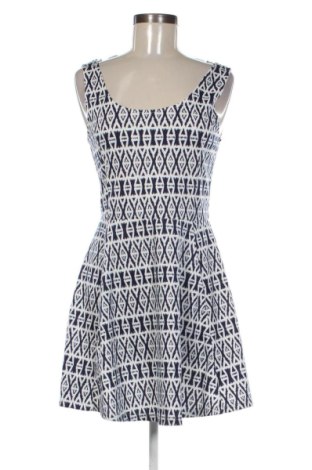 Rochie H&M, Mărime L, Culoare Multicolor, Preț 125,98 Lei, #137596359