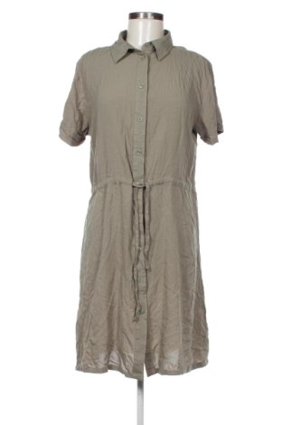 Kleid Sublevel, Größe M, Farbe Grün, Preis € 42,00, #137606601