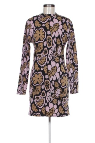 Rochie Busem, Mărime M, Culoare Multicolor, Preț 66,95 Lei, #137610262