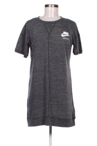 Рокля Nike, Размер M, Цвят Сив, Цена 41,34 €, #137623547