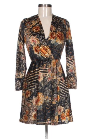 Šaty  Zara, Veľkosť XS, Farba Viacfarebná, Cena  13,72 €, #137624747