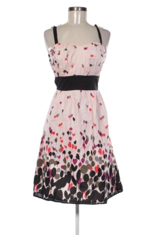 Kleid VILA, Größe M, Farbe Mehrfarbig, Preis 23,81 €, #137625056