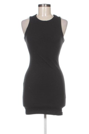 Рокля Bershka, Размер XS, Цвят Черен, Цена 10,00 €, #137629533