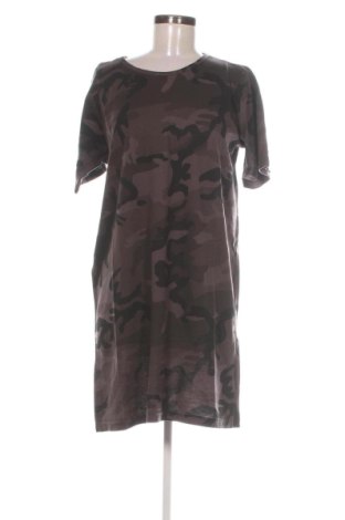 Šaty  Urban Classics, Velikost XXL, Barva Vícebarevné, Cena  243,00 Kč, #137637101