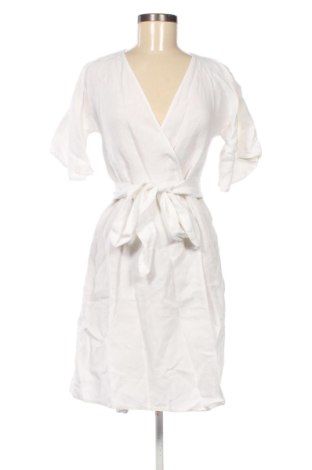 Kleid Unbranded, Größe M, Farbe Weiß, Preis 19,17 €, #137640380
