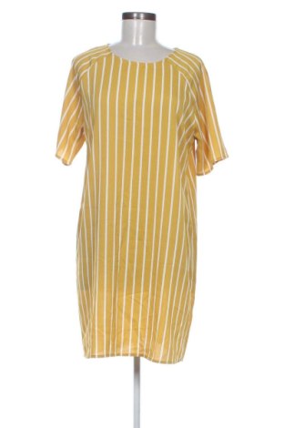 Kleid Pieces, Größe M, Farbe Mehrfarbig, Preis 12,00 €, #137664754
