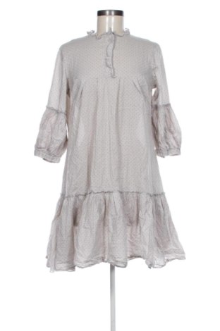 Šaty  H&M, Veľkosť XL, Farba Kremová, Cena  20,00 €, #137612115