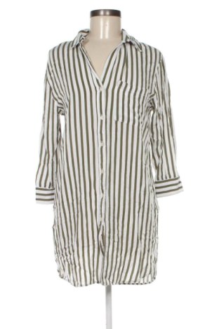 Šaty  Bershka, Velikost M, Barva Vícebarevné, Cena  305,00 Kč, #137618094