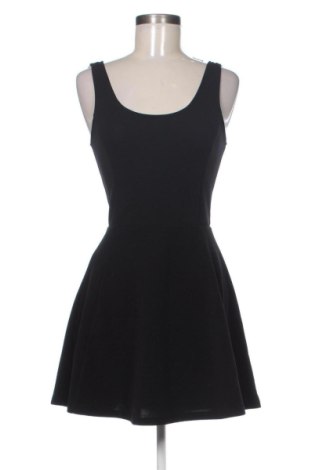 Рокля H&M, Размер XS, Цвят Черен, Цена 10,00 €, #137619212