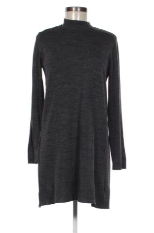 Šaty  H&M, Veľkosť M, Farba Sivá, Cena  6,00 €, #137627006