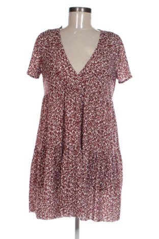Φόρεμα Pull&Bear, Μέγεθος M, Χρώμα Πολύχρωμο, Τιμή 9,00 €, #137628934