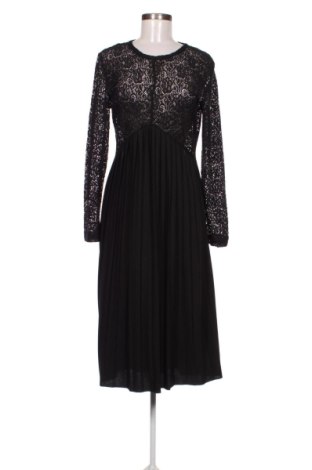 Рокля Zara, Размер M, Цвят Черен, Цена 23,00 €, #137640227
