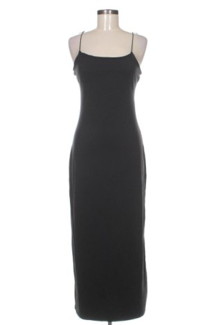 Šaty  Pull&Bear, Velikost XS, Barva Černá, Cena  437,00 Kč, #137645122