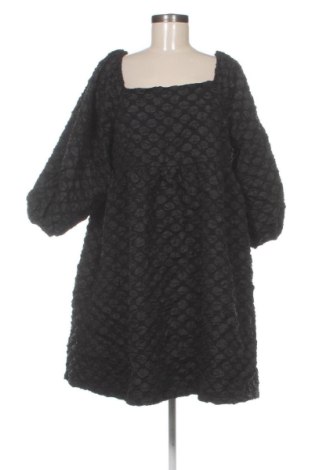 Šaty  Pieces, Velikost M, Barva Černá, Cena  243,00 Kč, #137645339