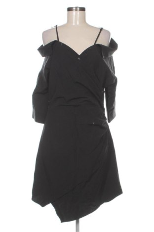 Рокля Mohito, Размер M, Цвят Черен, Цена 17,34 €, #137645682