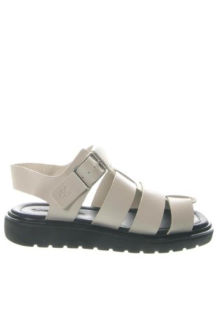 Sandale Calvin Klein Jeans, Mărime 38, Culoare Ecru, Preț 509,99 Lei, #137631657