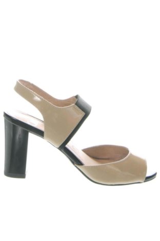 Sandały Caprice, Rozmiar 36, Kolor ecru, Cena 177,81 zł, #137595203