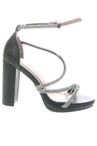 Sandalen Unbranded, Größe 37, Farbe Silber, Preis € 31,82, #137604784