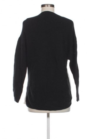 Dámský svetr Unbranded, Velikost M, Barva Černá, Cena  99,00 Kč