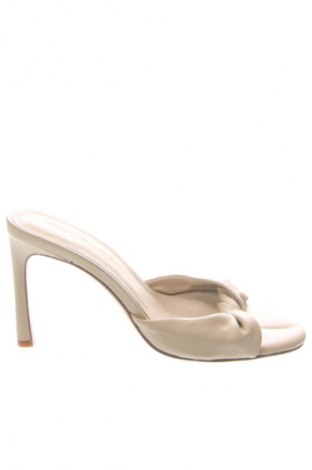 Papucs Unbranded, Méret 38, Szín Bézs, Ár 19 499 Ft